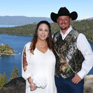 Meet your Posher, Tj